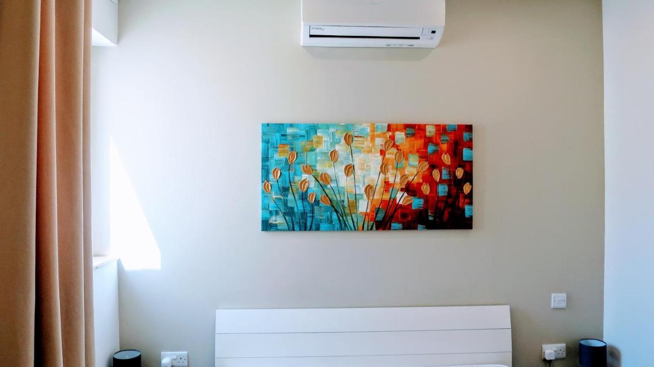 Modern Luxury Penthouse In Perfect Sliema Location Apartment ภายนอก รูปภาพ