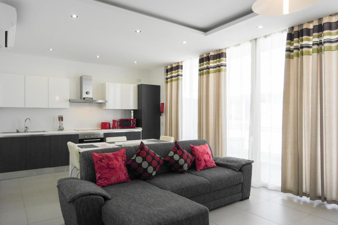 Modern Luxury Penthouse In Perfect Sliema Location Apartment ภายนอก รูปภาพ
