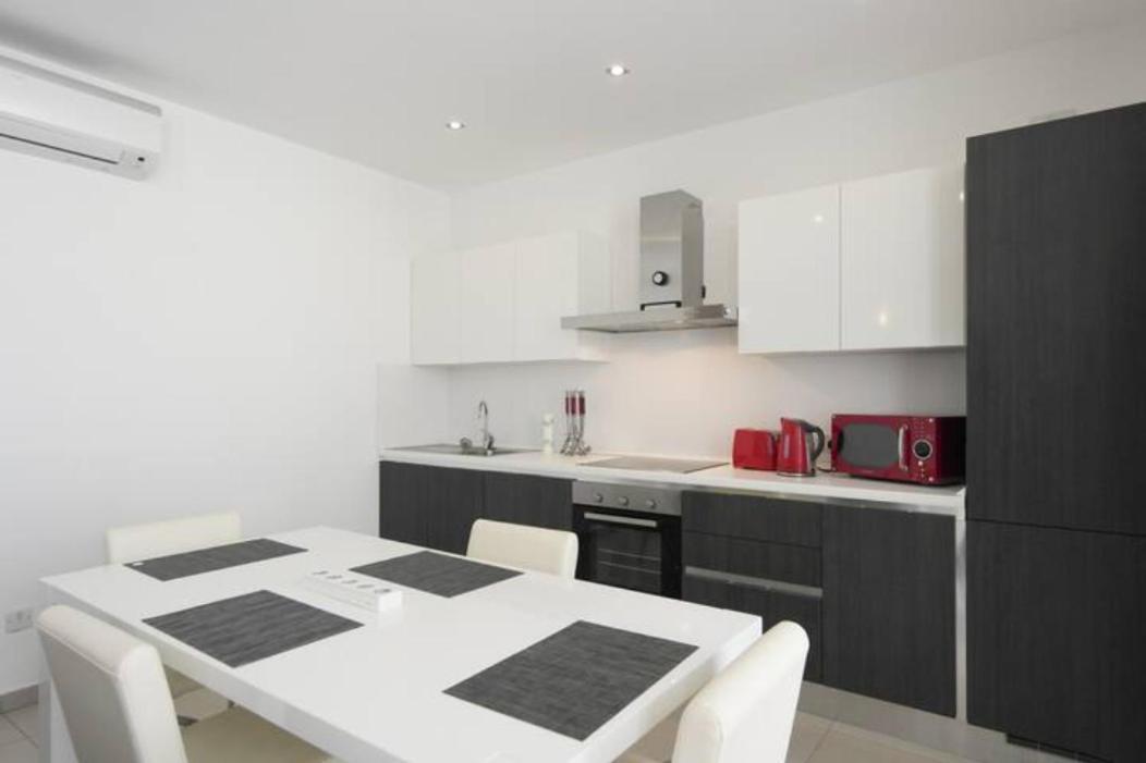 Modern Luxury Penthouse In Perfect Sliema Location Apartment ภายนอก รูปภาพ